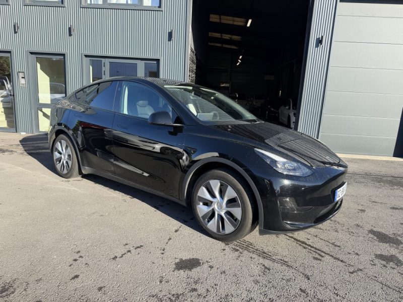 TESLA MODEL Y LONG RANGE RWD 2024 ATTELAGE 