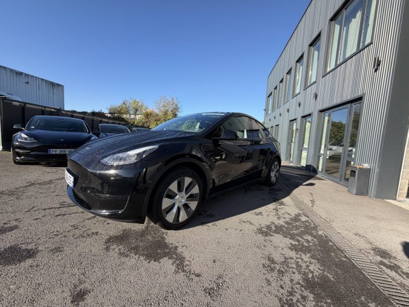 TESLA MODEL Y LONG RANGE RWD 2024 ATTELAGE 
