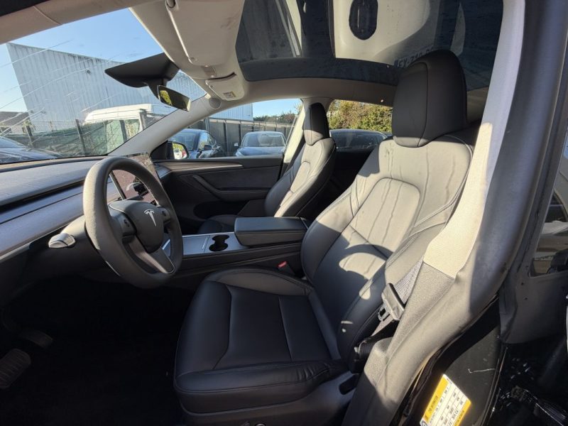 TESLA MODEL Y LONG RANGE RWD 2024 ATTELAGE 