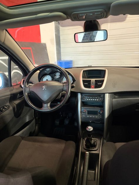 PEUGEOT 207 SW 1.4 16V VTI 95CH ACTIVE 