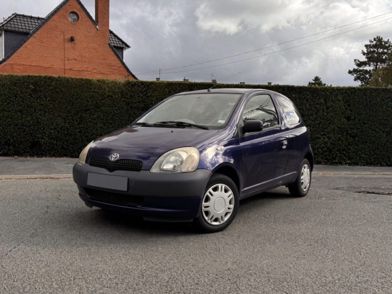 ✅ Toyota Yaris 1.0 Terra Luna // Première Main // Entretien Exclusif Toyota !!!! // Garantie 12 Mois