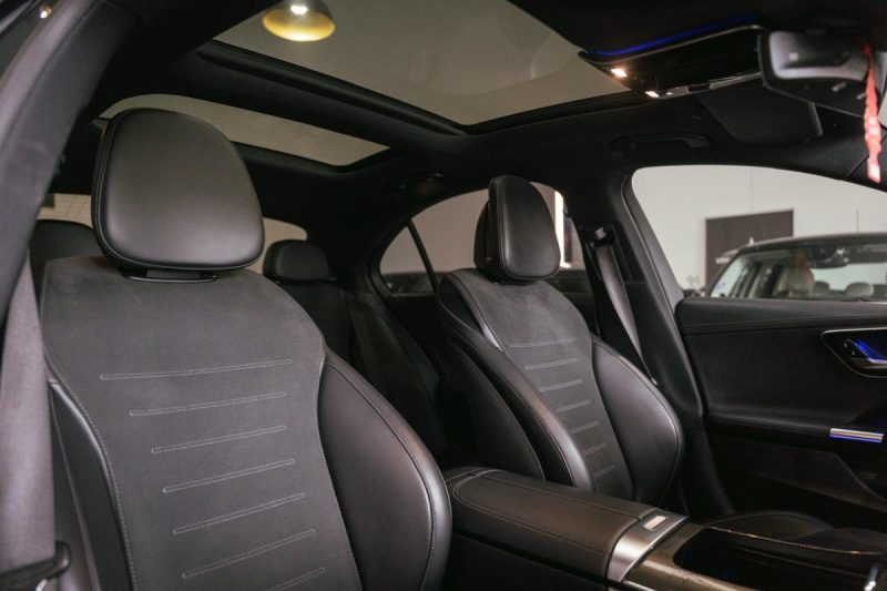 MERCEDES CLASSE C 300d AMG / Audio Burmester / Toit ouvrant / Caméra 360 / Attelage