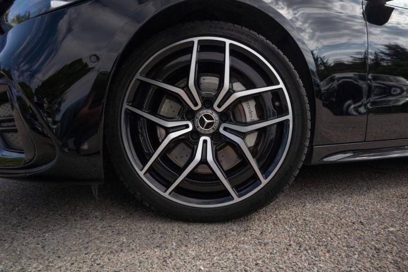 MERCEDES CLASSE C 300d AMG / Audio Burmester / Toit ouvrant / Caméra 360 / Attelage