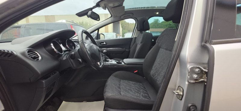 PEUGEOT 3008 1.6 HDI 110CH PREMIUM PACK
