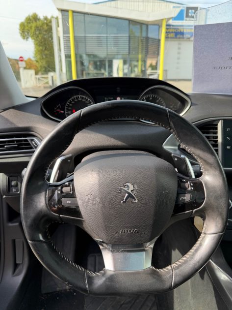 PEUGEOT 308 1.5 BLUEHDI 130 EAT8 BOITE AUTO