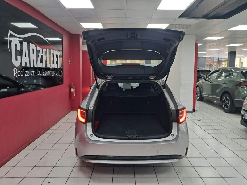 TOYOTA COROLLA TOURING SPORTS HYBRIDE 1.8 DYNAMIC BUSINESS 122cv/1 ERE MAIN/TVA RECUPERABLE