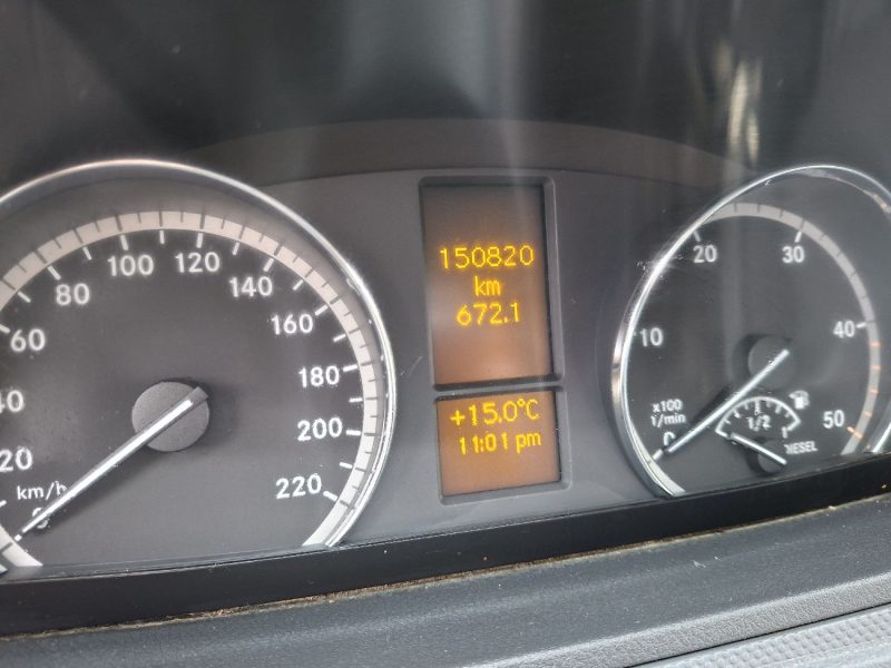 MERCEDES VITO 6 PLACES 115CDI L2H1 150 CV 150 000 KMS