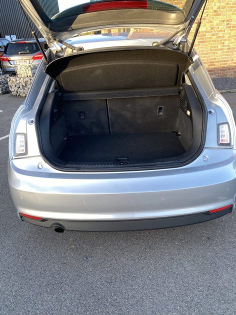 AUDI A1 1.0 TFSI 82 CV ULTRA 90329 kms