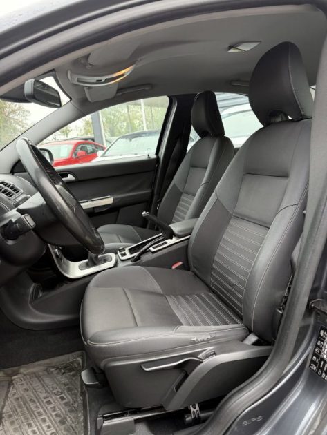 VOLVO  S40 II (2) 1.6 D 110 CH SPORT 2008