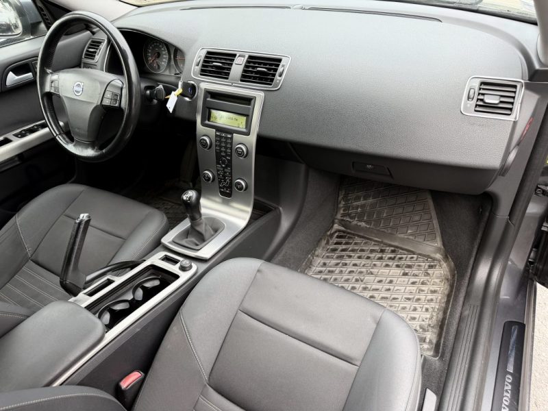 VOLVO  S40 II (2) 1.6 D 110 CH SPORT 2008