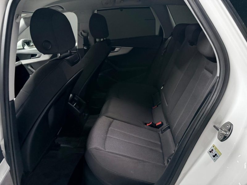 Audi A4 Avant 35 TDI 163ch business S Tronic 7