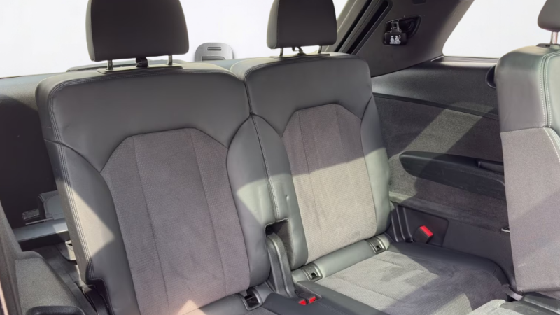 AUDI Q7 50 TDI QUATTRO 286 CH S LINE SPORT PLUS – 7 PLACES – TOIT PANORAMIQUE – CAMERA – ATTELAGE