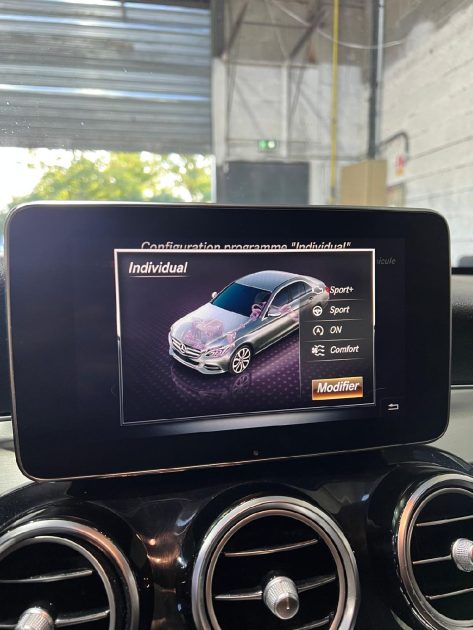 Mercedes Classe C 250 7G-Tronic 204Ch,Sportline AMG 4-MATIC 4X4, Entretien chez Mercedes , Garantie 