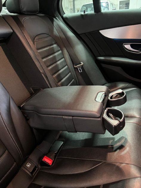 Mercedes Classe C 250 7G-Tronic 204Ch,Sportline AMG 4-MATIC 4X4, Entretien chez Mercedes , Garantie 