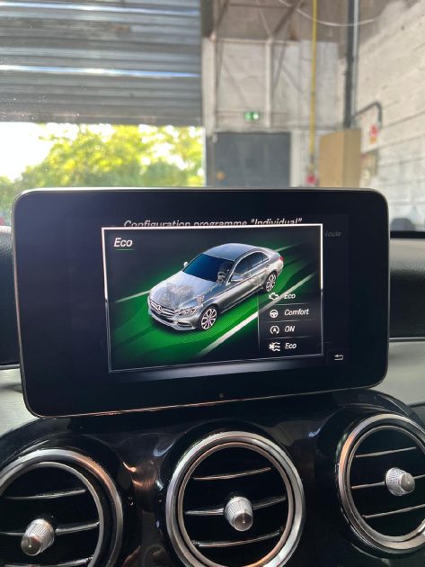 Mercedes Classe C 250 7G-Tronic 204Ch,Sportline AMG 4-MATIC 4X4, Entretien chez Mercedes , Garantie 