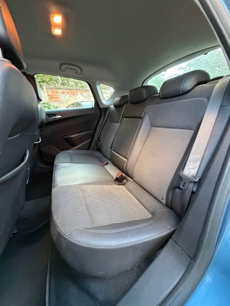Opel Astra 1.7 CDTI 110 ch,Cosmo, Xenon,Apple CarPlay, FULL OPTIONS