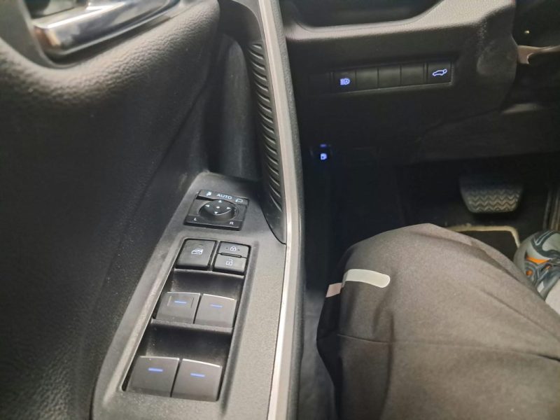 TOYOTA RAV4 SUV HYBRIDE 2.5 DYNAMIC BUSINESS 218cv/1 ERE MAIN/TVA RECUPERABLE