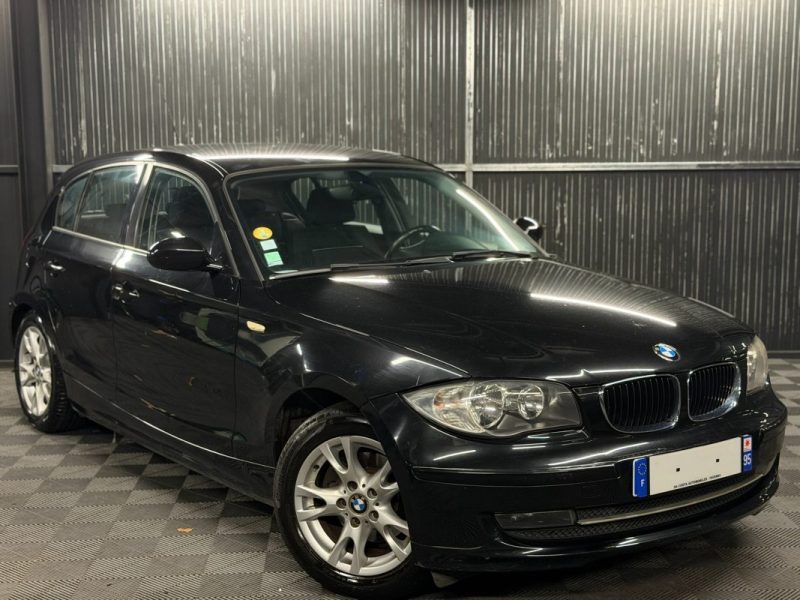 BMW SERIE 1 E87 PHASE 2 LCI 118 D  2.0 d 143 Cv -BOITE AUTOMATIQUE / 5 PORTES / RADARS DE RECUL   