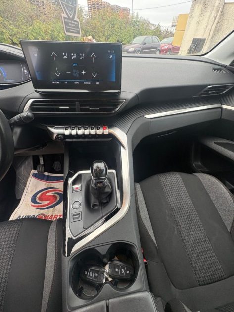 PEUGEOT 3008 ACTIVE PACK 1.5 HDI 130CH 2023 1ère MAIN 15990 TTC