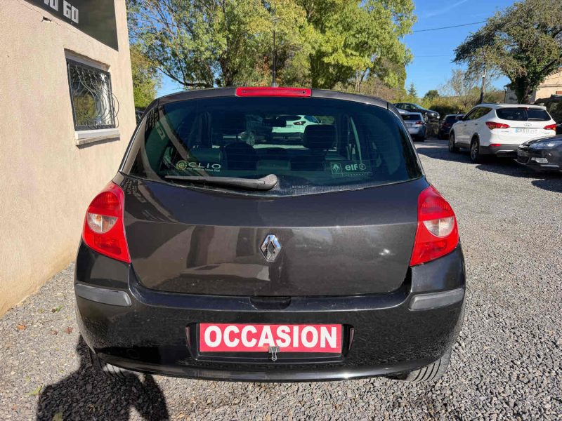 RENAULT CLIO 3 PRIVILÈGE 1.5DCI 105CV 