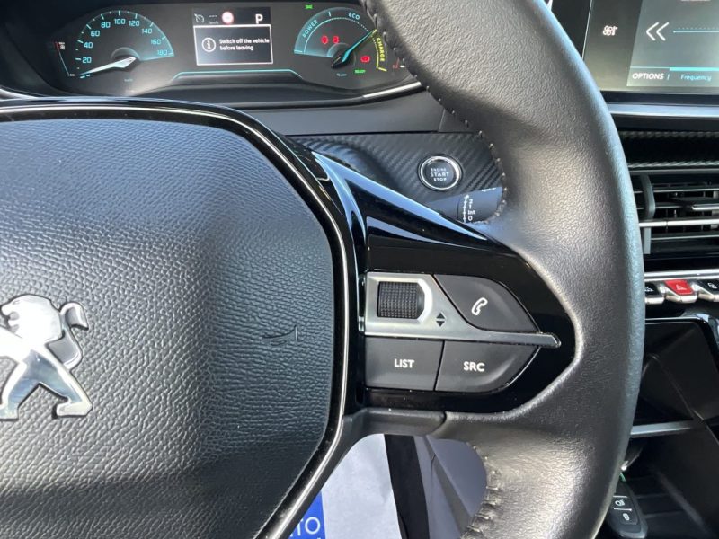 SOH : 100%,  12 491€ HT, TVA RÉCUPÉRABLE* PEUGEOT 208 E  136 CV ACTIVE BUSINESS  