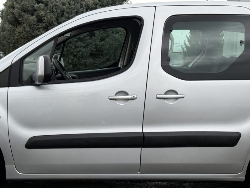Peugeot Partner Tepee 1.6 16v 110ch Outdoor Garantie 6 Mois