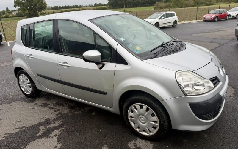 RENAULT MODUS GRAND MODUS 1.5 DCI 70CH 2008