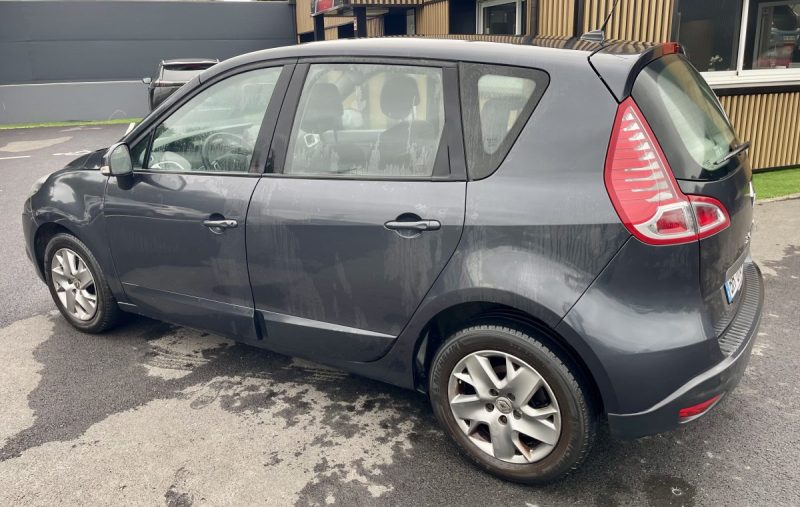 RENAULT SCENIC SCENIC III 1.6 130 ENERGY  2011