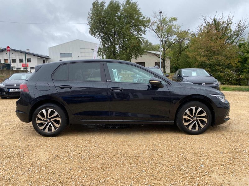 VOLKSWAGEN Golf 8 - 1.5 Tsi Active 130ch essence 