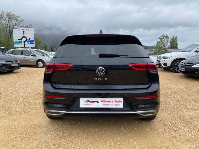 VOLKSWAGEN Golf 8 - 1.5 Tsi Active 130ch essence 
