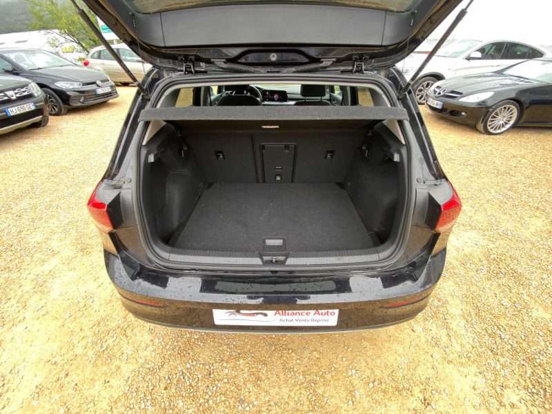 VOLKSWAGEN Golf 8 - 1.5 Tsi Active 130ch essence 