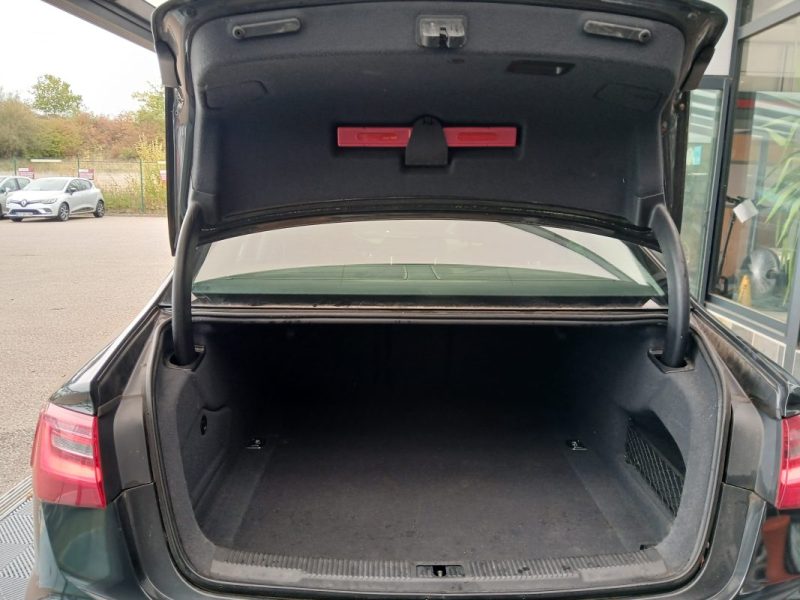 AUDI A6 2.0 TDI 177CH AMBIENTE 2011