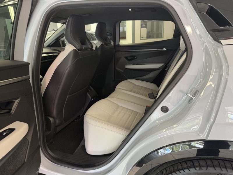 RENAULT MEGANE E-Tech EV60 220ch Iconic Super Charge
