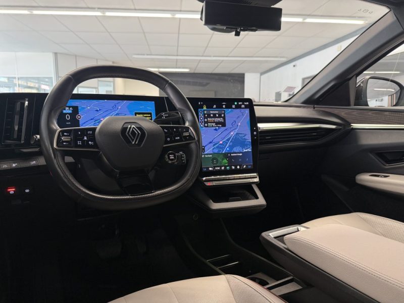 RENAULT MEGANE E-Tech EV60 220ch Iconic Super Charge