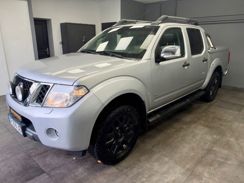 NISSAN NAVARA  3.0 V6 DCI 231 CV 5 PLACES 4X4 2012