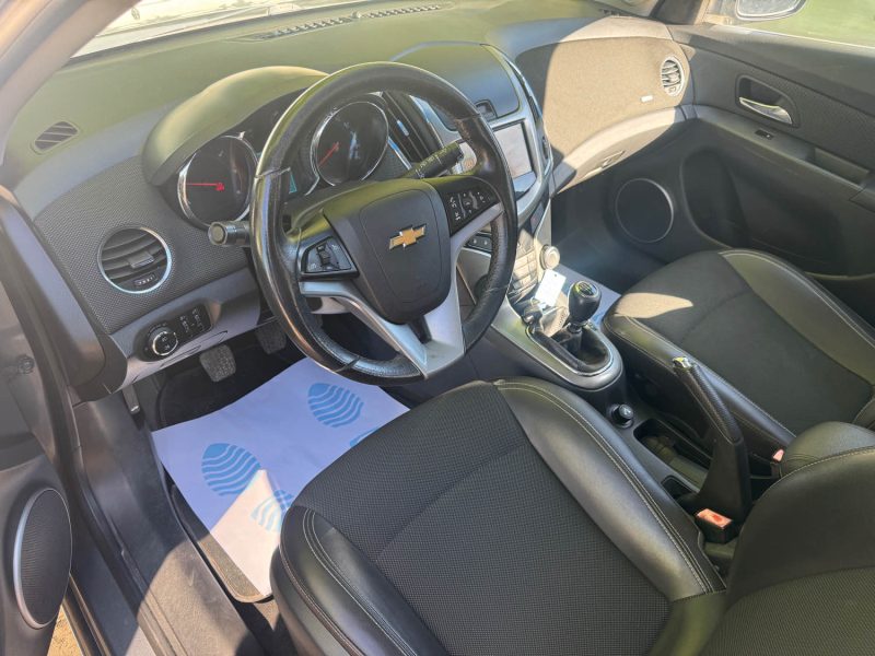 HEVROLET CRUZE SW 1.7 VCDI 131 Cv
