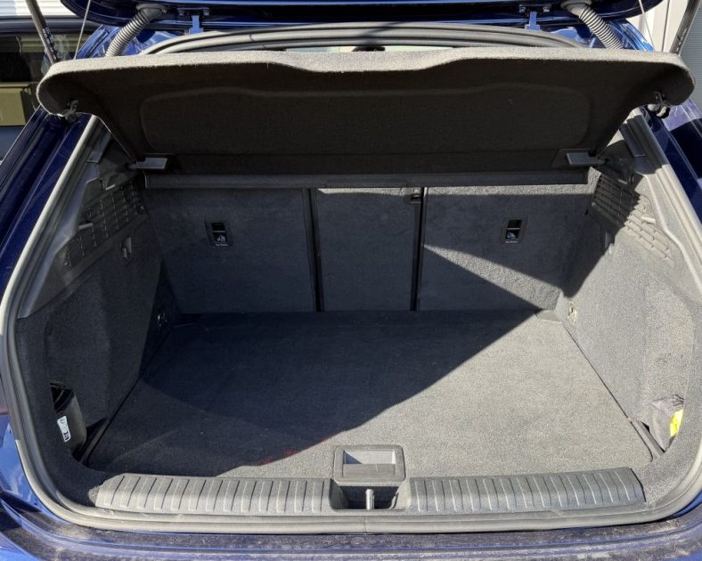 AUDI A3 SPORTBACK 35 TFSI MILD HYBRID 2025 - Toit ouvrant - Volant méplat - Jante AUDI SPORT