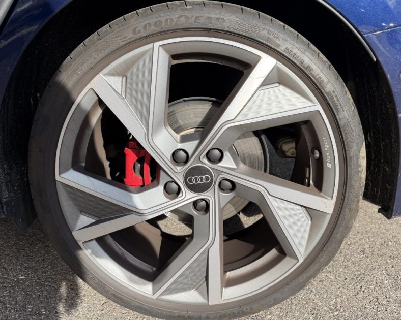 AUDI A3 SPORTBACK 35 TFSI MILD HYBRID 2025 - Toit ouvrant - Volant méplat - Jante AUDI SPORT