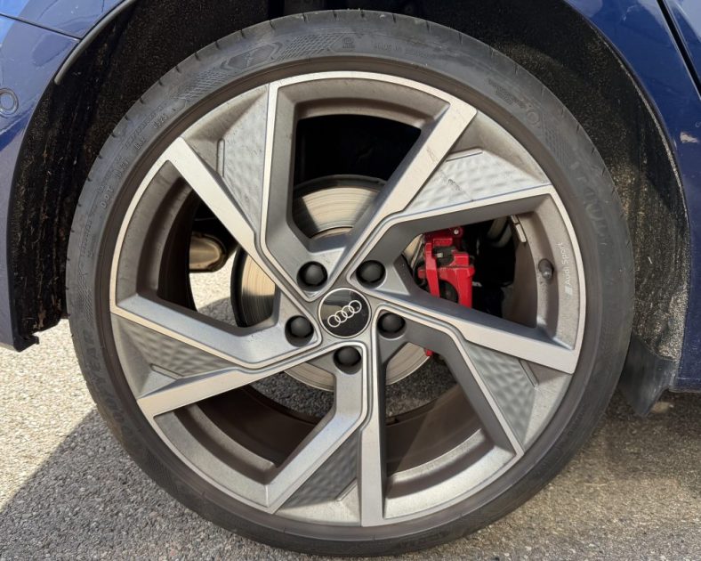 AUDI A3 SPORTBACK 35 TFSI MILD HYBRID 2025 - Toit ouvrant - Volant méplat - Jante AUDI SPORT