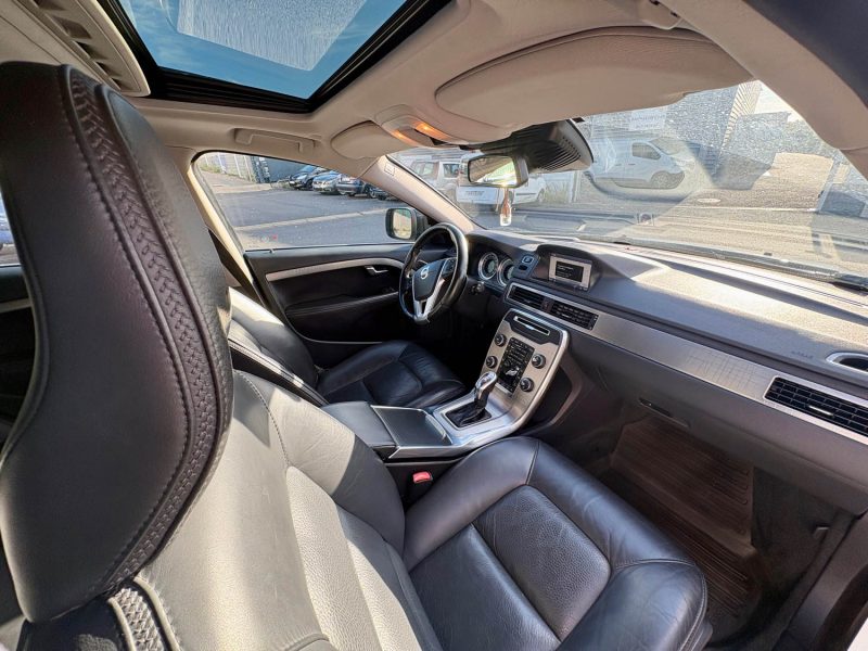 VOLVO XC70 XENIUM D3 AWD 163CH  GEARTRONIC CROSSCOUNTRY  