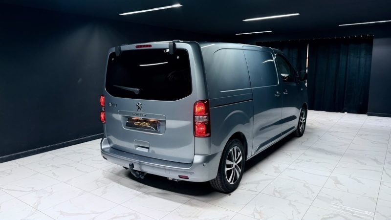 PEUGEOT EXPERT CAMIONNETTE 2.0 180 CH BLUEHDI 2023 24990 TTC TVA RECUPERABLE