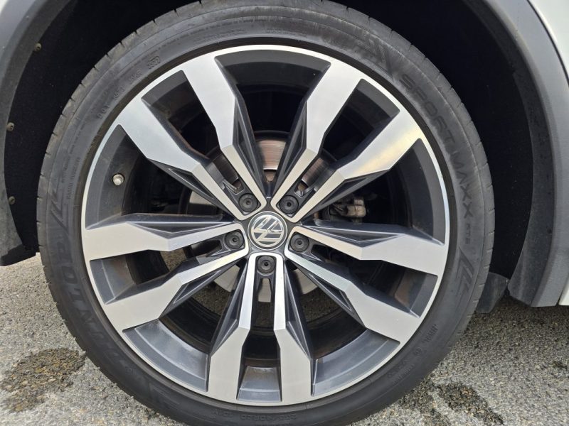 VOLKSWAGEN TIGUAN 2.0 TDI 190 4MOTION DSG7 R LINE GARANTIE 
