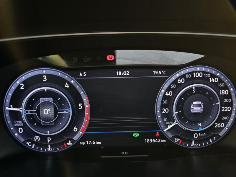 VOLKSWAGEN TIGUAN 2.0 TDI 190 4MOTION DSG7 R LINE GARANTIE 