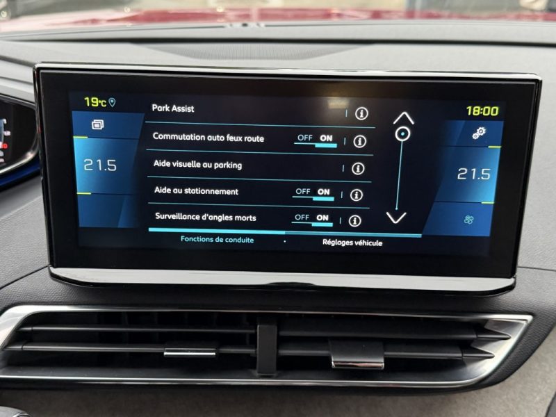PEUGEOT 3008 II (2) GT 1.6 HYBRID 300 Cv TVA RECUPERABLE ATTELAGE TOIT OUVRANT Garantie1an Nationale