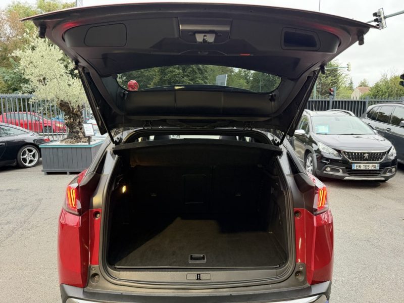 PEUGEOT 3008 II (2) GT 1.6 HYBRID 300 Cv TVA RECUPERABLE ATTELAGE TOIT OUVRANT Garantie1an Nationale