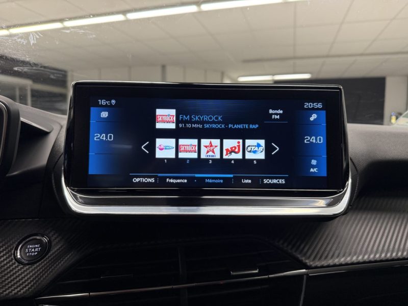 PEUGEOT 208 II 1.5 BlueHDi 100 ch Allure / CARPLAY / JANTES ALU / LED