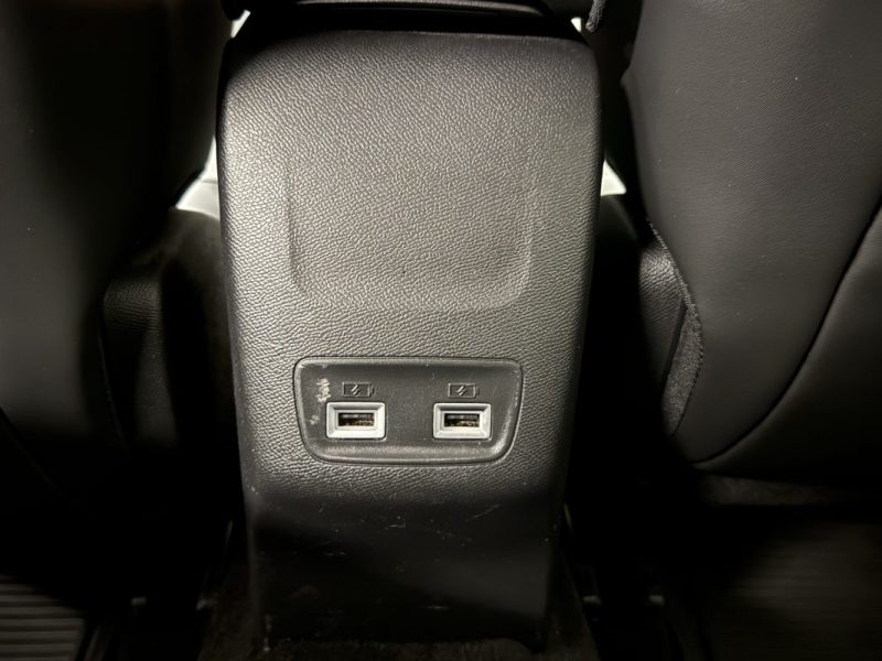 PEUGEOT 208 II 1.5 BlueHDi 100 ch Allure / CARPLAY / JANTES ALU / LED