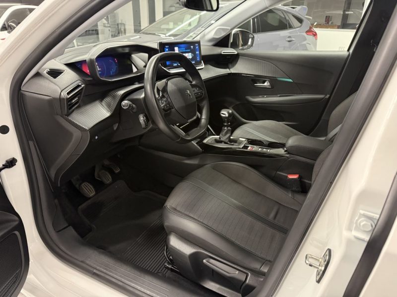 PEUGEOT 208 II 1.5 BlueHDi 100 ch Allure / CARPLAY / JANTES ALU / LED