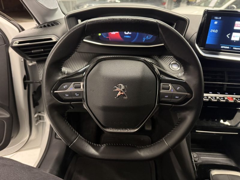 PEUGEOT 208 II 1.5 BlueHDi 100 ch Allure / CARPLAY / JANTES ALU / LED