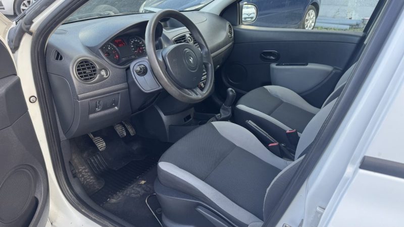 RENAULT CLIO III phase 2 1.5 DCI 70cv 